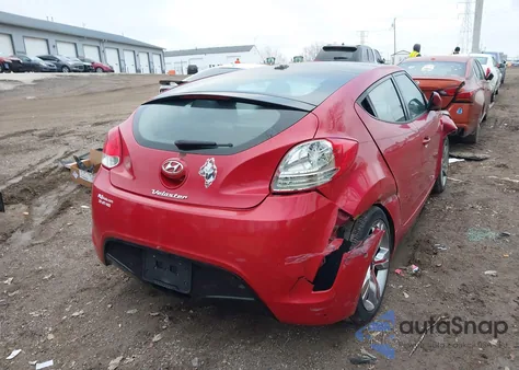 2013 Hyundai Veloster Base W/Black z USA, uszkodzony, nr VIN KMHTC6AD6DU103782